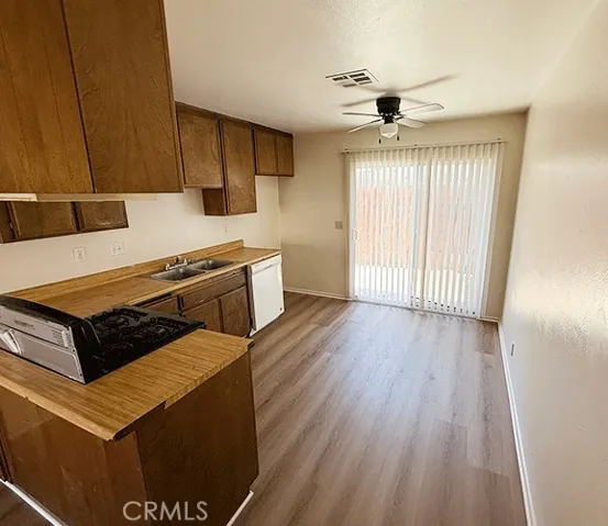 19287 Us Highway 18, Apple Valley, California 92307