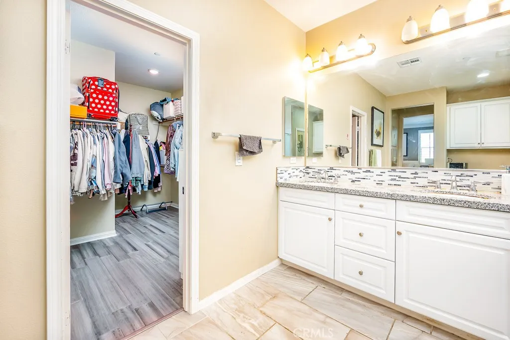 5764 Alcala Way, Riverside, California 92505 home-pic-30