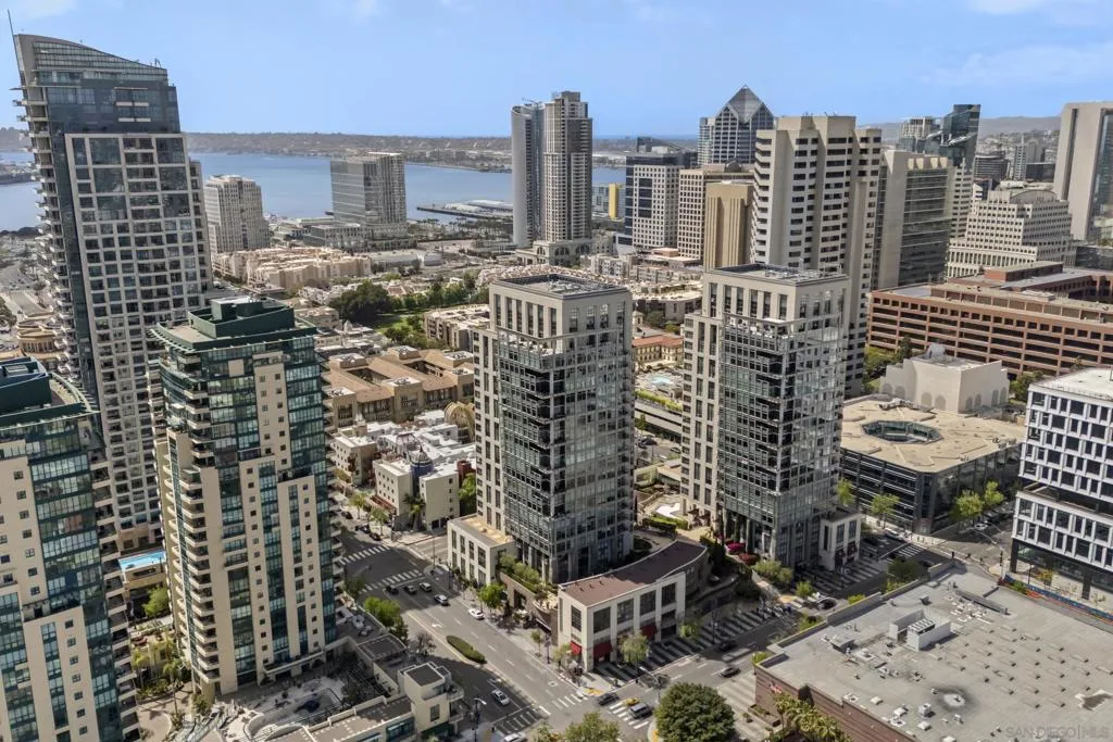 645 Front St 710, San Diego, California 92101 home-pic-30