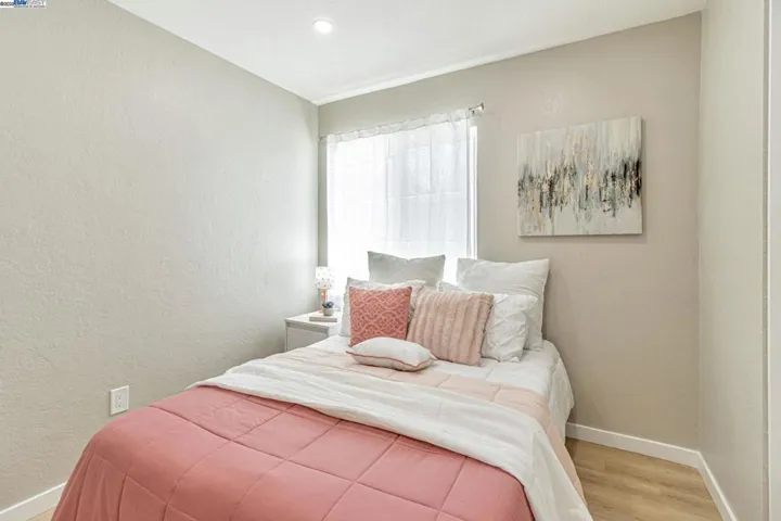 2735 Somerset Avenue, Castro Valley, California 94546