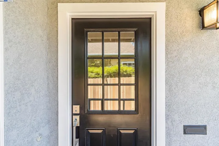 2735 Somerset Avenue, Castro Valley, California 94546