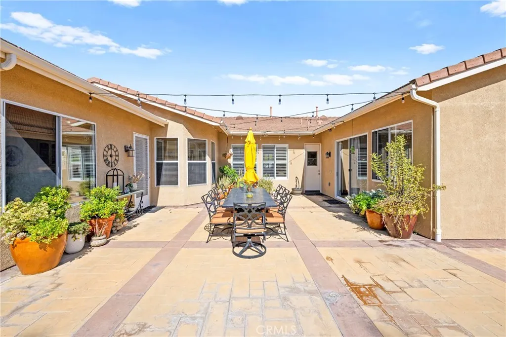 42302 Oregon Trail, Murrieta, California 92562 home-pic-55