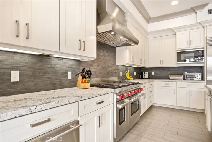 200 S Orange Grove Boulevard 206, Pasadena, California 91105