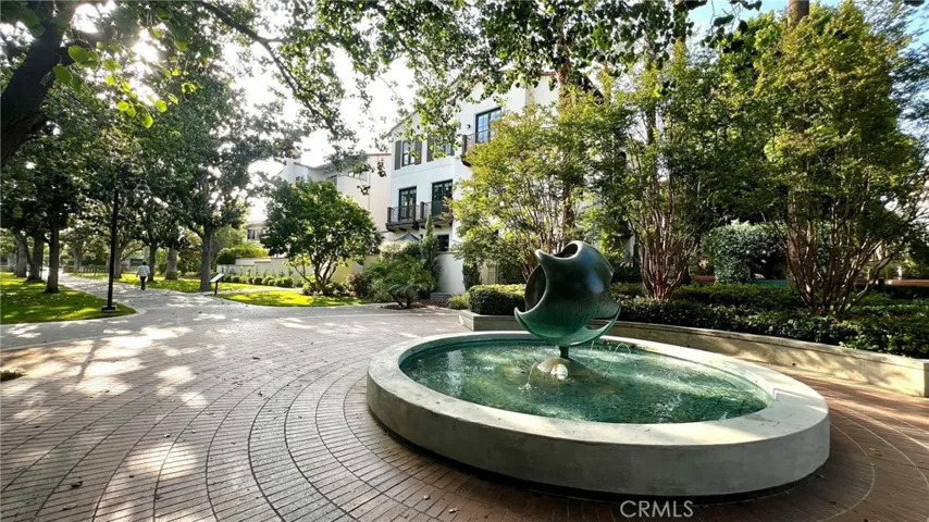200 S Orange Grove Boulevard 206, Pasadena, California 91105