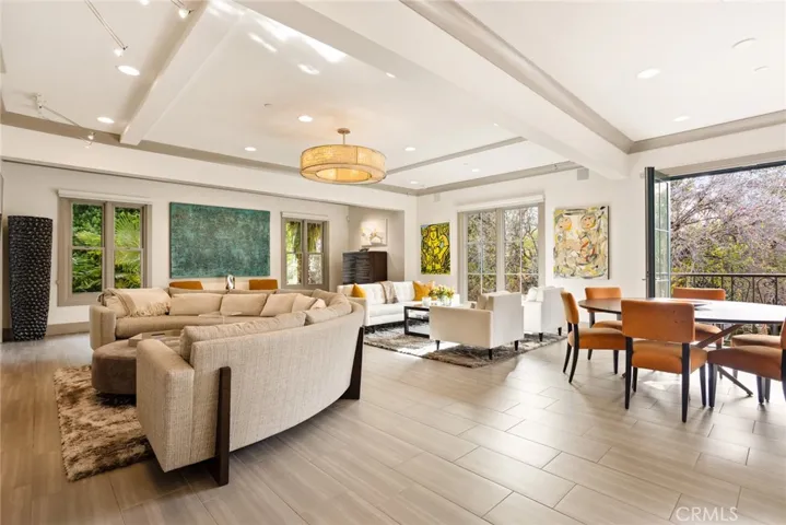 200 S Orange Grove Boulevard 206, Pasadena, California 91105
