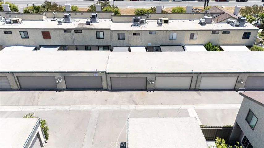 9551 Sepulveda Boulevard 4, North Hills, California 91343