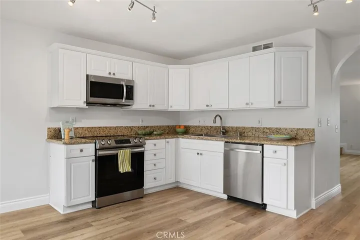 24462 Copper Cliff Court 20, Lake Forest, California 92630