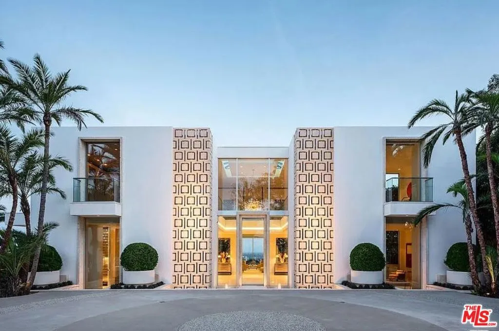1500 Gilcrest Drive, Beverly Hills, California 90210 home-pic-0