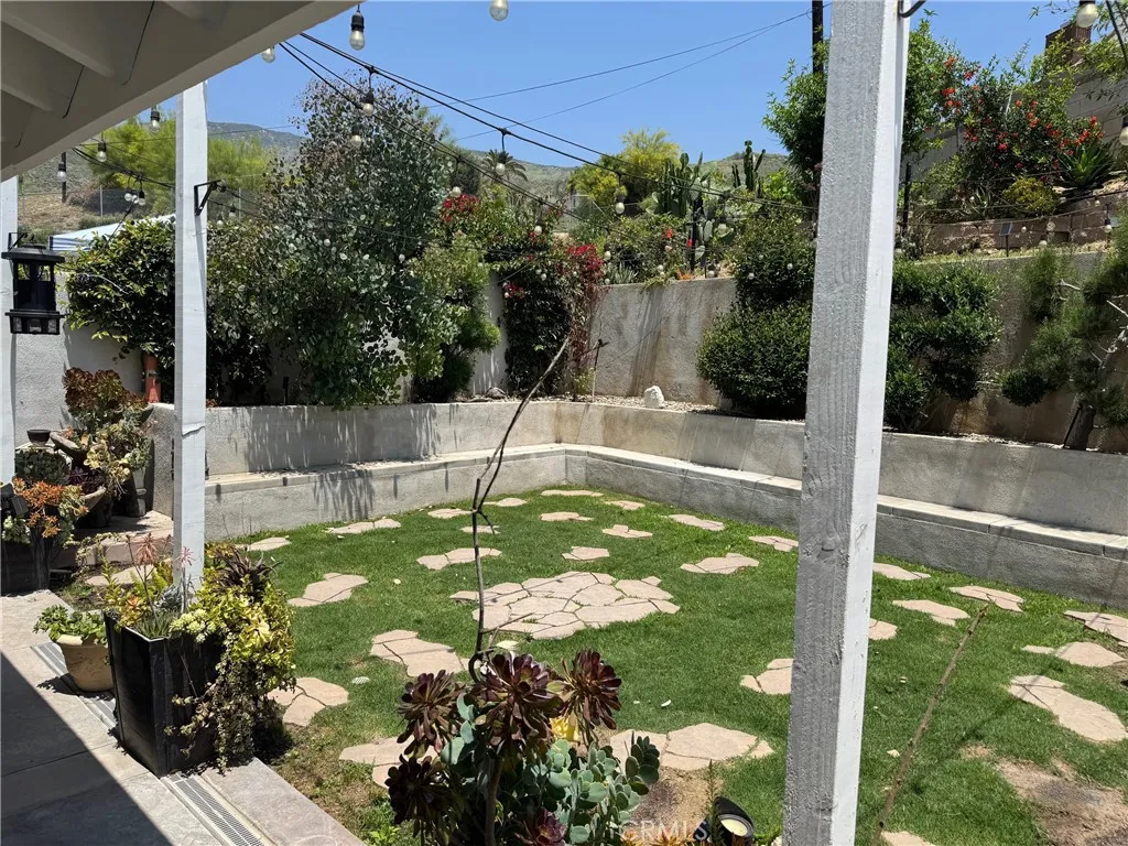 5431 Monte Drive, San Bernardino, California 92404 home-pic-9