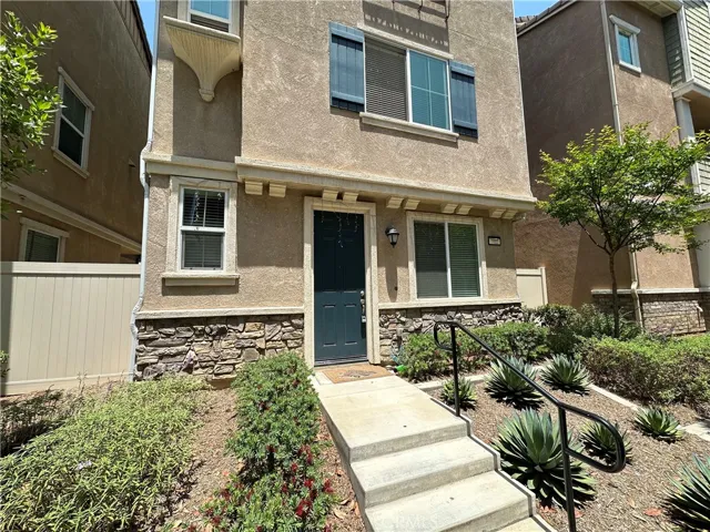 712 Ash Lane, Pomona, California 91767
