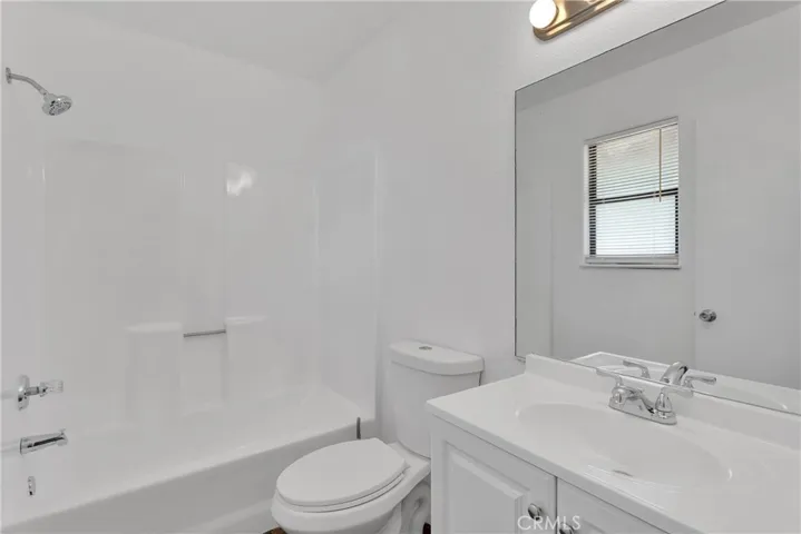 19002 Vine Street, Hesperia, California 92345