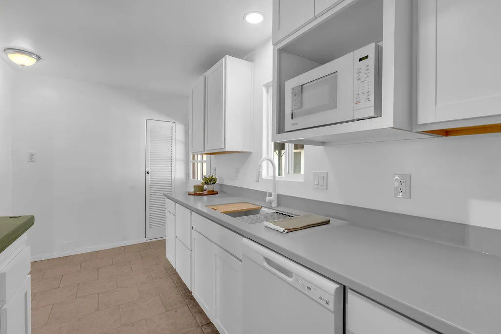 51088 Mecca Road, Morongo Valley, California 92256 home-pic-26