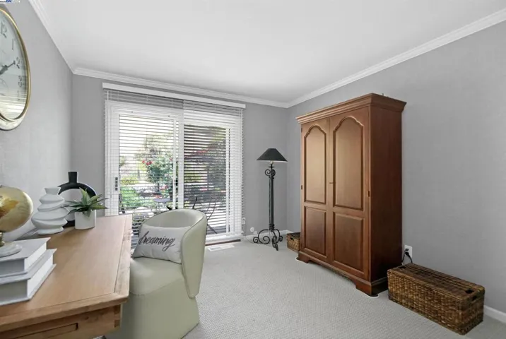 8700 Oak Tree Ln, Castro Valley, California 94552
