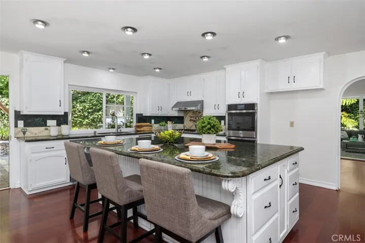 24942 Grissom Road, Laguna Hills, California 92653