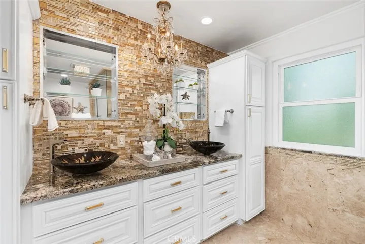 24942 Grissom Road, Laguna Hills, California 92653