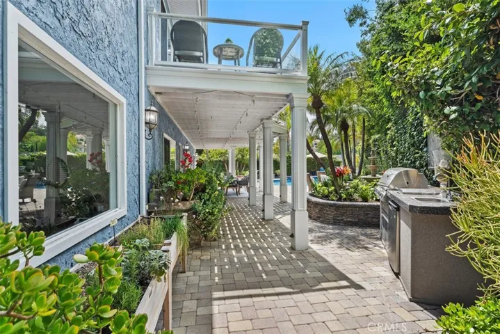 24942 Grissom Road, Laguna Hills, California 92653