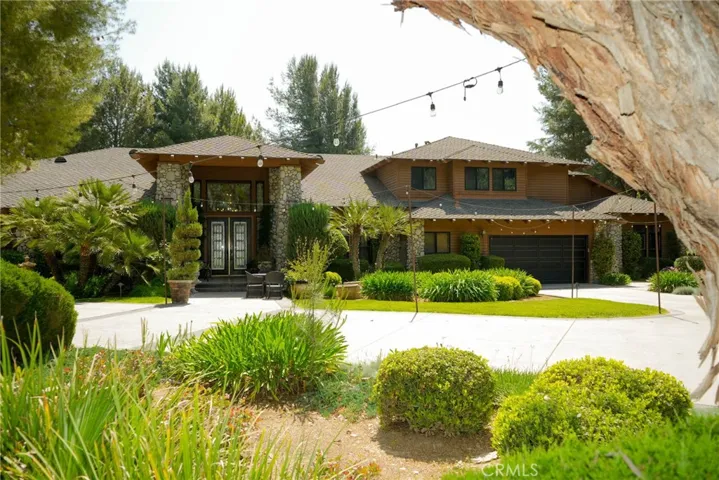 42149 Elm Street, Murrieta, California 92562