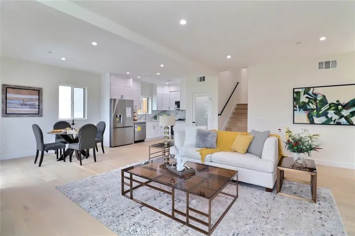 4850 Buchanan, Los Angeles, California 90042
