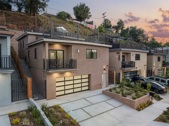 4850 Buchanan, Los Angeles, California 90042
