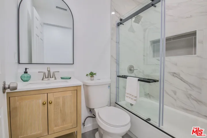 5219 Ruthelen Street, Los Angeles, California 90062