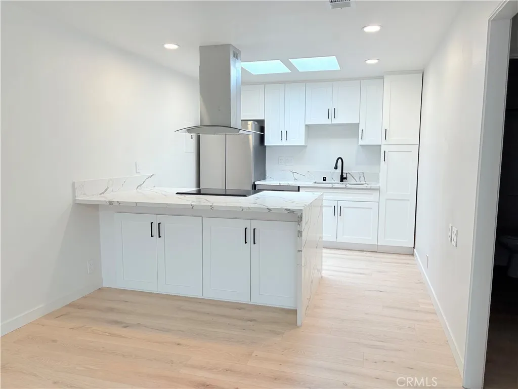 3088 Via Serena N D, Laguna Woods, California 92637, 2 Bedrooms Bedrooms, ,2 BathroomsBathrooms,Residential,For Sale,Via Serena,ND25120621