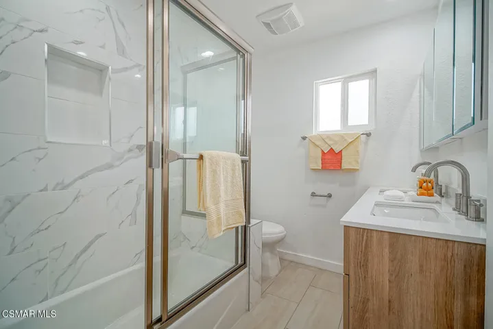 F BATH 01