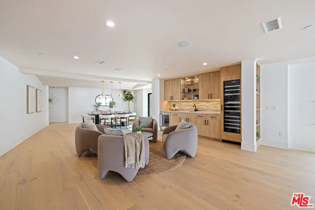 2256 Nichols Canyon Road, Los Angeles, California 90046 home-pic-7