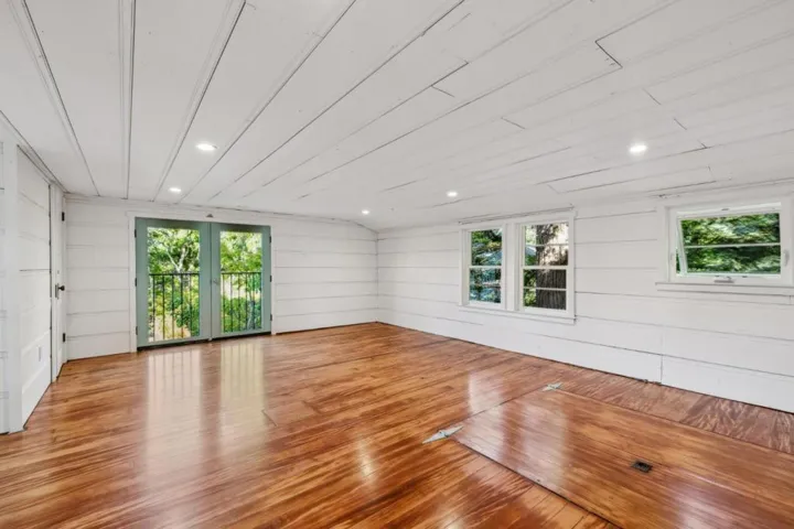138 Valdeflores Drive, Burlingame, California 94010