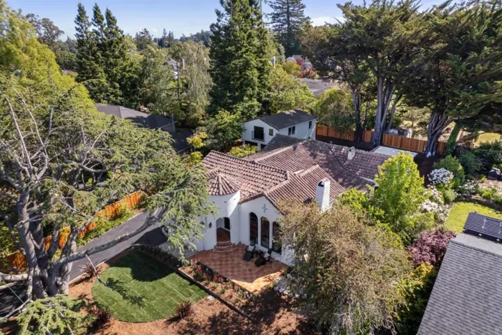 138 Valdeflores Drive, Burlingame, California 94010
