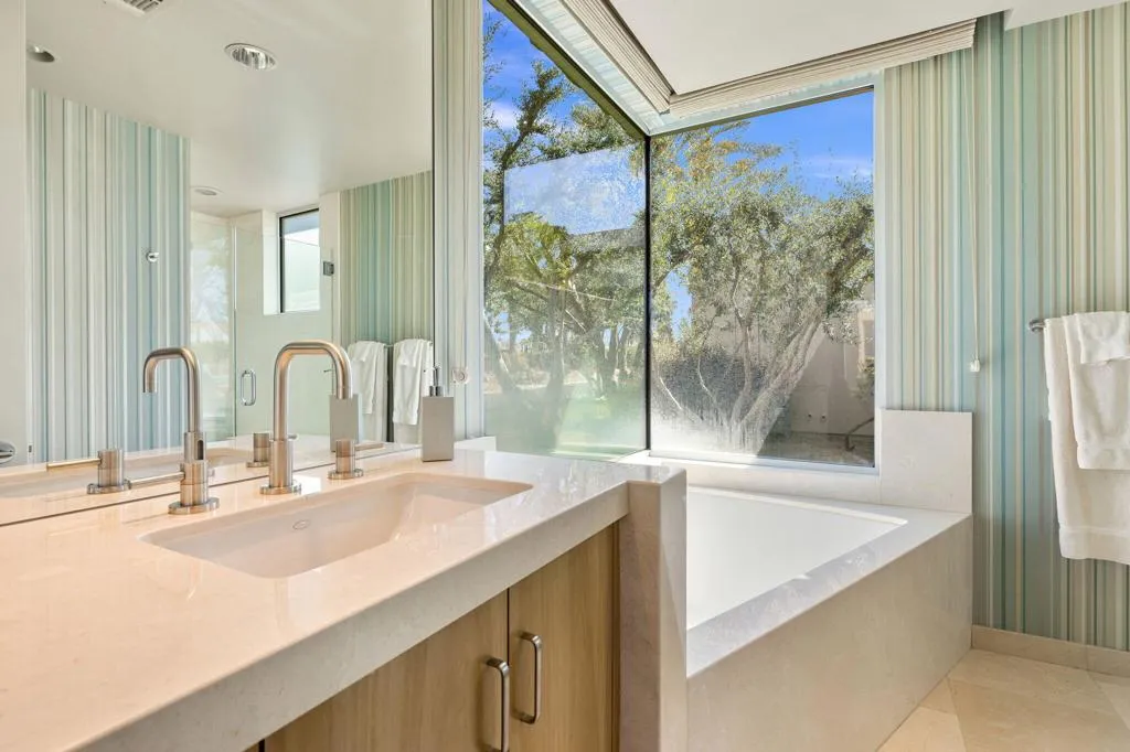 28 Sun Ridge Circle, Rancho Mirage, California 92270 home-pic-31