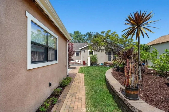 7858 Bleriot Avenue, Los Angeles, California 90045