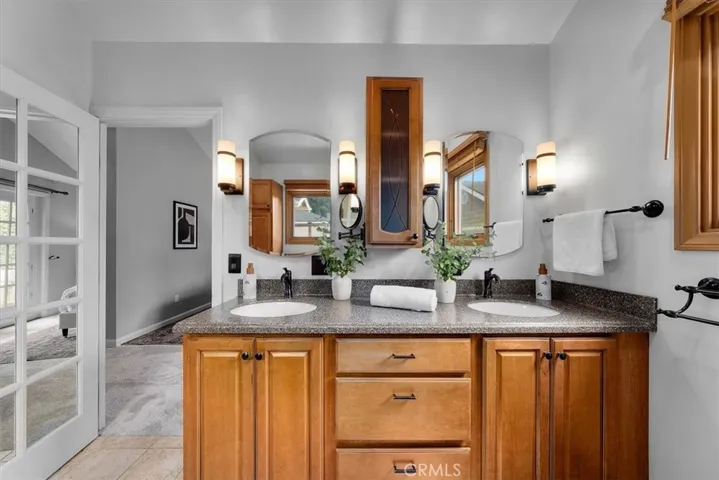 7858 Bleriot Avenue, Los Angeles, California 90045