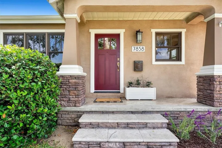 7858 Bleriot Avenue, Los Angeles, California 90045
