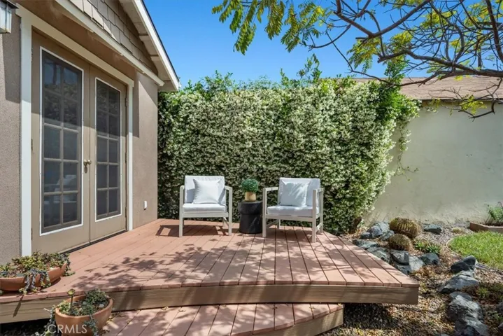7858 Bleriot Avenue, Los Angeles, California 90045