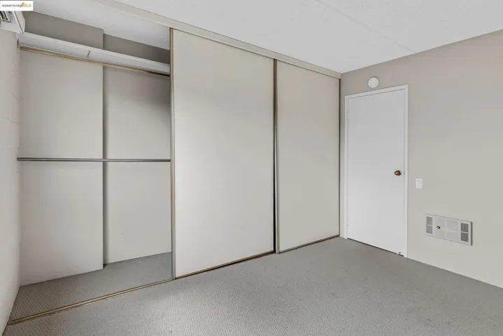 1 Kelton Ct 9g, Oakland, California 94611