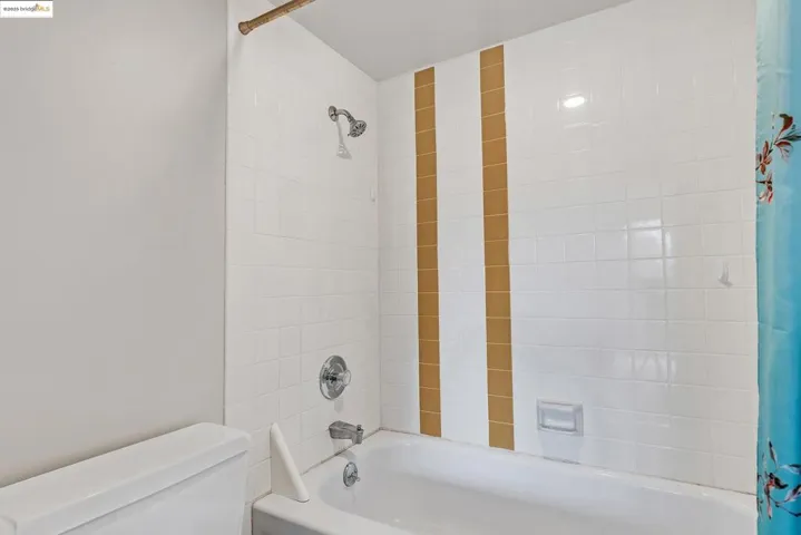 1 Kelton Ct 9g, Oakland, California 94611
