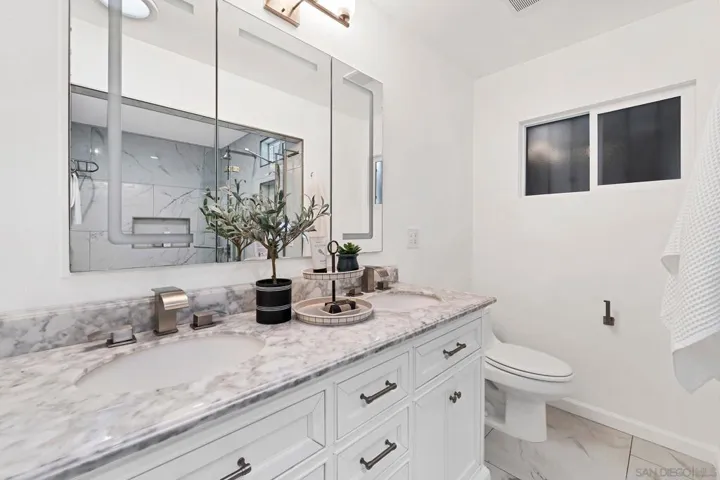 Primary Bath/Spa
