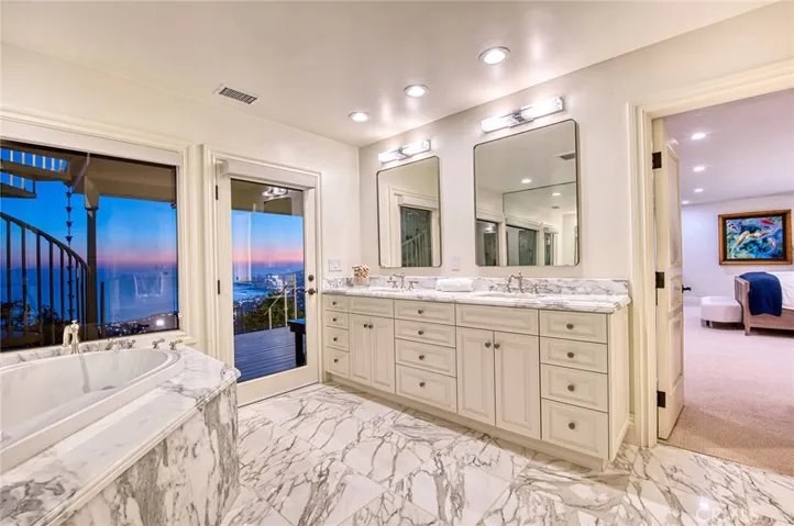 1155 Katella Street, Laguna Beach, California 92651