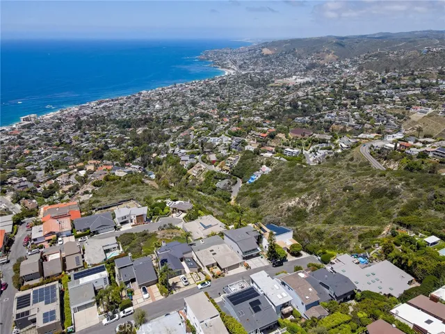 1155 Katella Street, Laguna Beach, California 92651