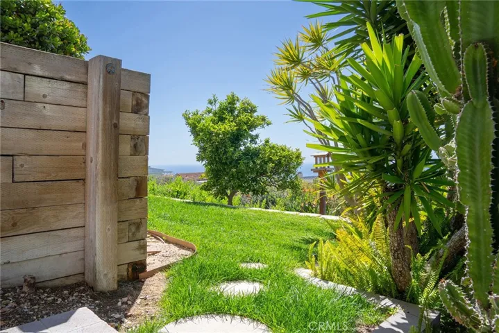 1155 Katella Street, Laguna Beach, California 92651