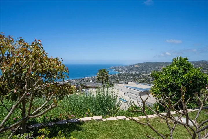 1155 Katella Street, Laguna Beach, California 92651