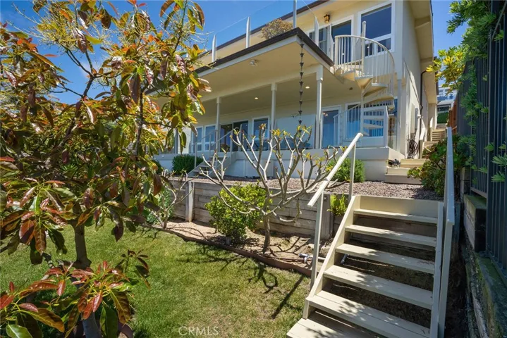 1155 Katella Street, Laguna Beach, California 92651