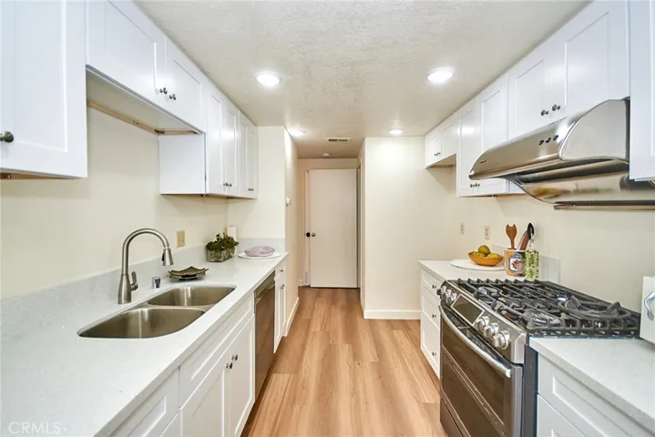 4838 Elrovia Avenue E, El Monte, California 91732