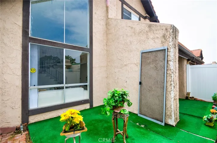 4838 Elrovia Avenue E, El Monte, California 91732