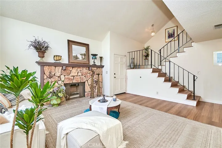4838 Elrovia Avenue E, El Monte, California 91732