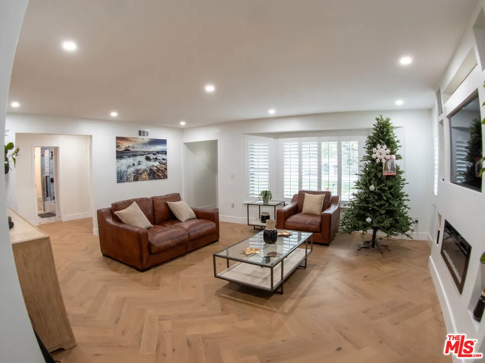 317 Clarkview Drive, Duarte, California 91010 home-pic-5