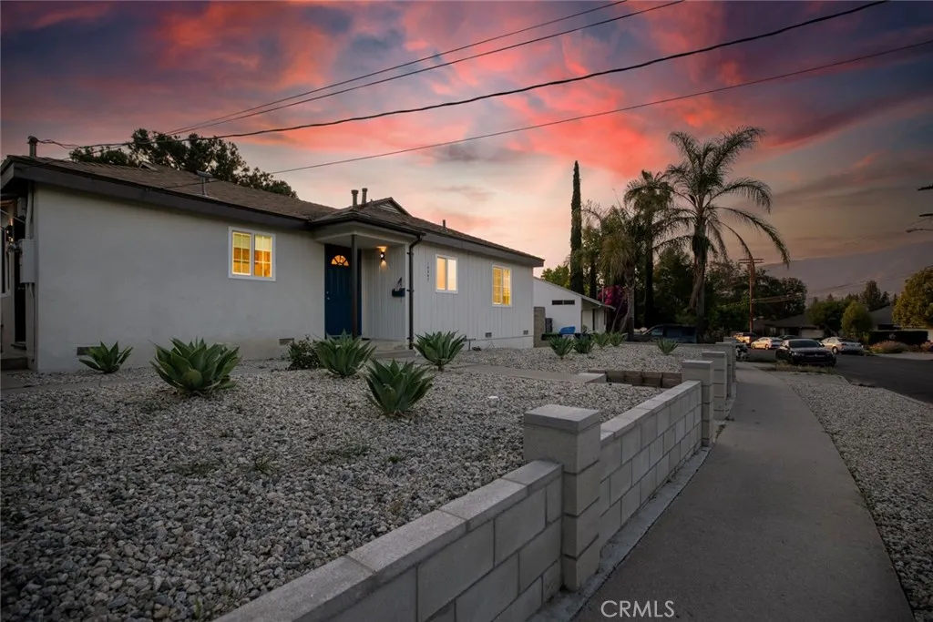 10347 Newhome Avenue, Sunland, California 91040 home-pic-27