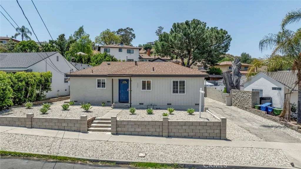 10347 Newhome Avenue, Sunland, California 91040 home-pic-2