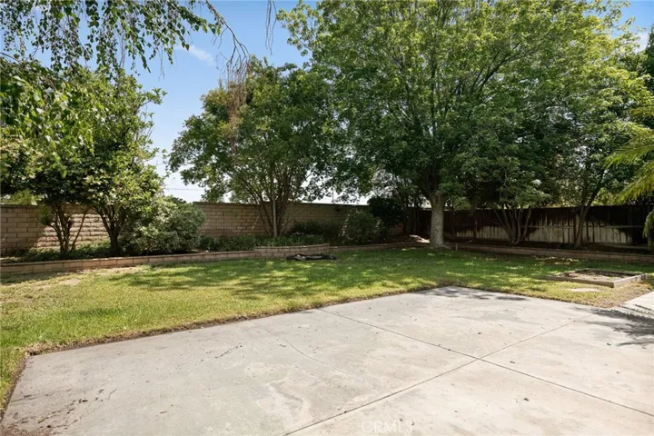1665 Valley Falls Avenue, Redlands, California 92374