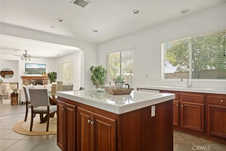 1665 Valley Falls Avenue, Redlands, California 92374